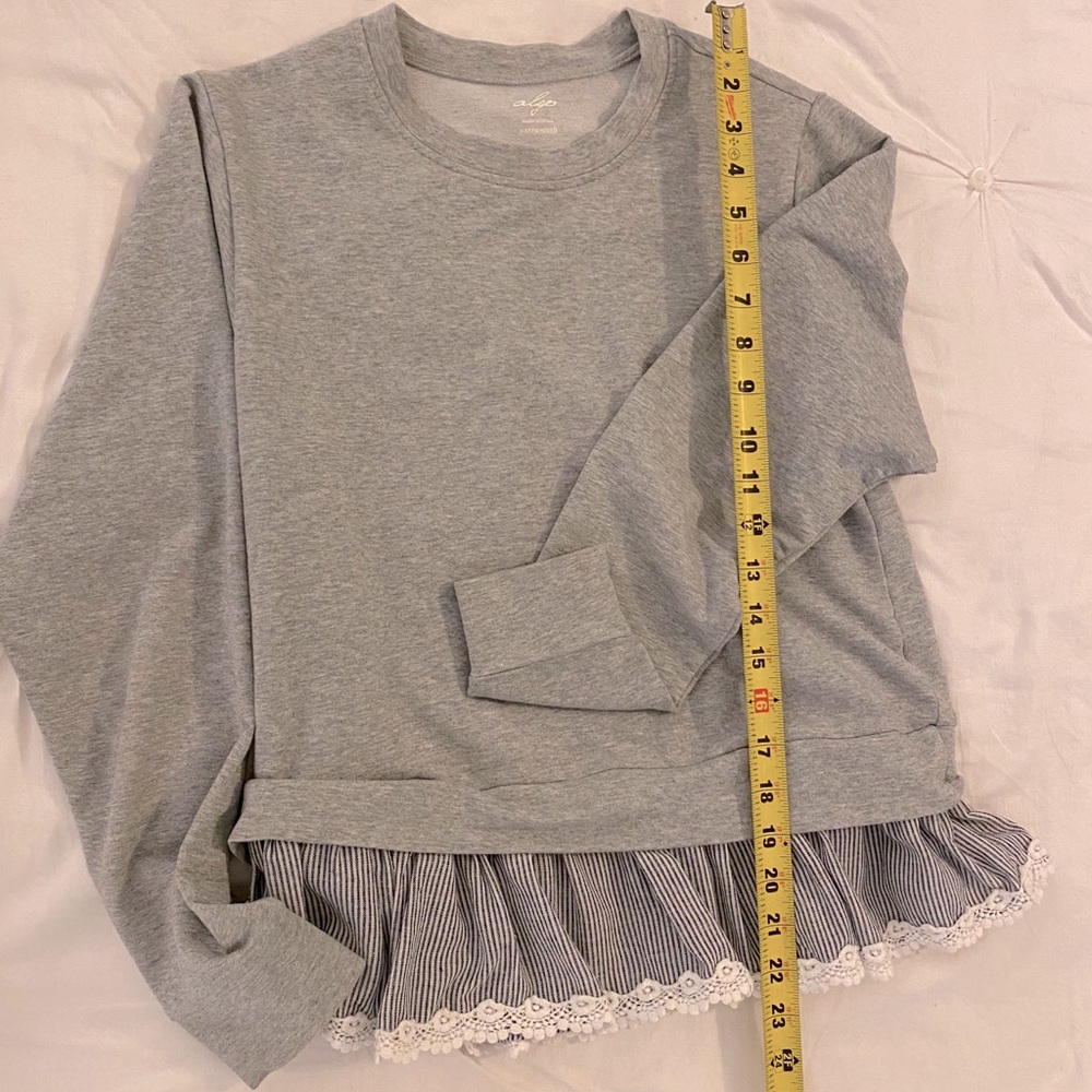 Algo grey long sleeve with striped cotton ruffle